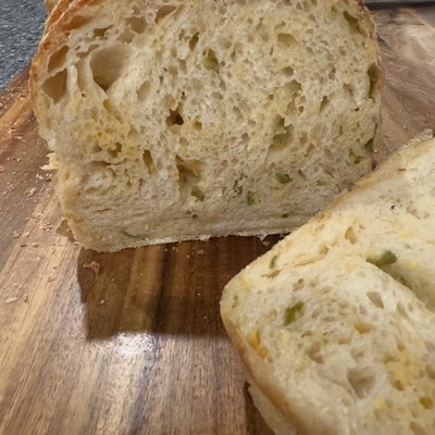 Jalapeño Cheddar Sourdough Bread 