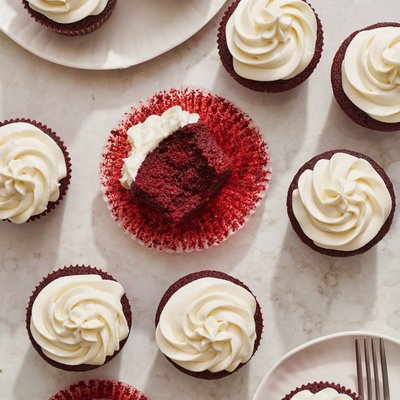 Classic Red Velvet Cupcakes: 1 Dozen
