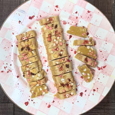 Strawberries N Cream Bars 