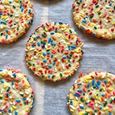 6 Sugar Cookies 