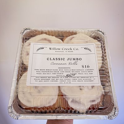 Classic Cinnamon Rolls Box