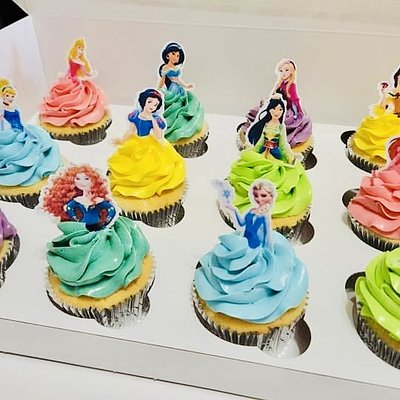 Customized Cupcakes 