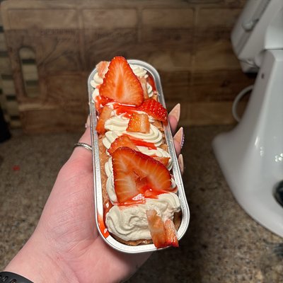 Strawberry Tres Leches🍓🍰