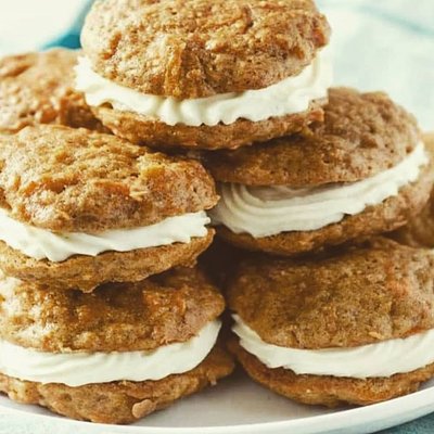 Carrot Cake Sandwich Cookie 12 Piece Tray