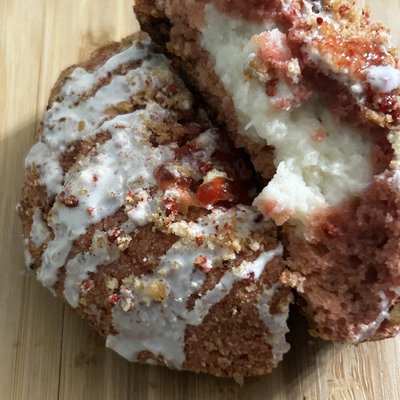 Strawberry Cheesecake Cookies