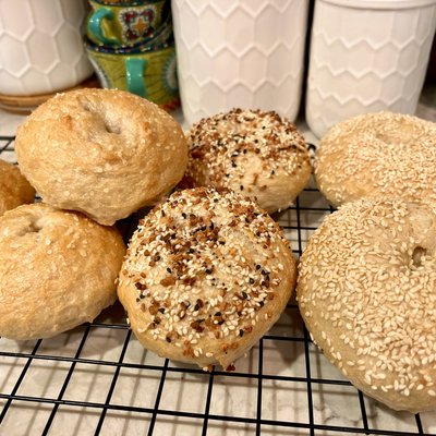 Everything Bagels - 8 Count