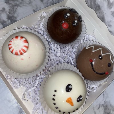 Chocolate Cocoa Bombs