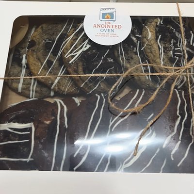Bakery Style Cookies By The Dozen