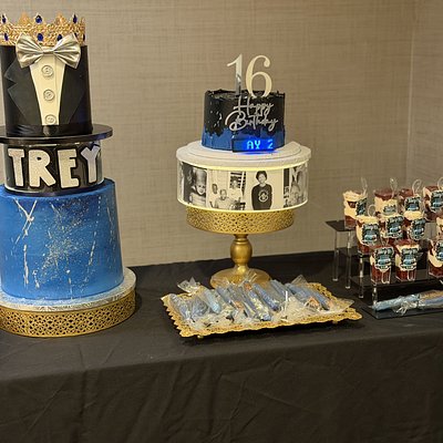 Small Smash Cake + Celebration Cake & Treats Bundle