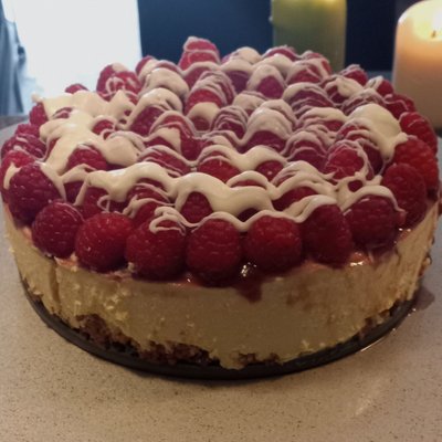 White Chocolate Raspberry Cheesecake 