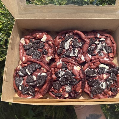 Red Velvet S’moreo Half Dozen