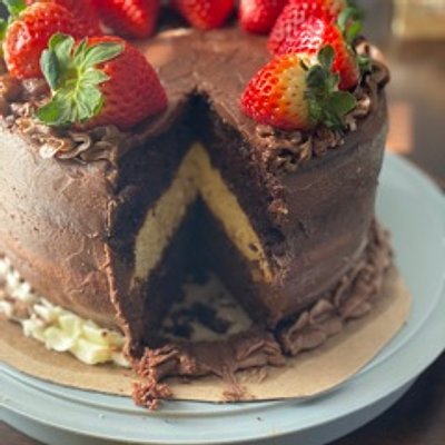3 Layer 8inch Cake