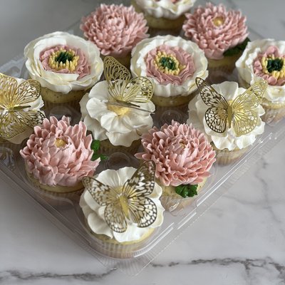 1 Dozen Floral Cupcakes