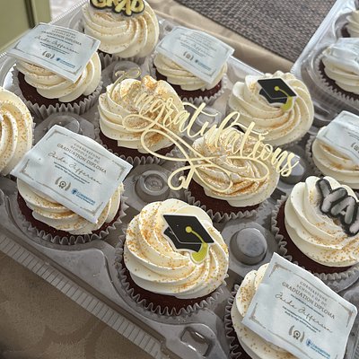 Custom Cupcakes (PER DOZ)