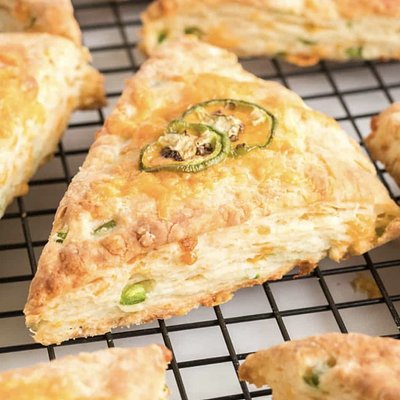 Jalapeno Cheddar Scones 