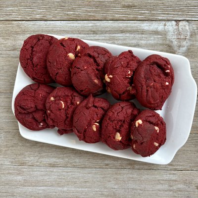 Red Velvet Cream Cheese Chip Cookies