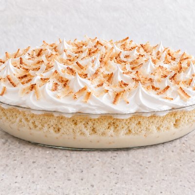 Coconut Tres leches (32oz)