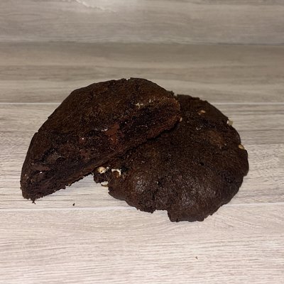 Chocolate Mallow Cookie