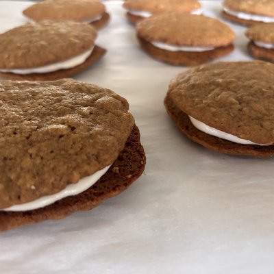 Oatmeal Cream Pie Single 