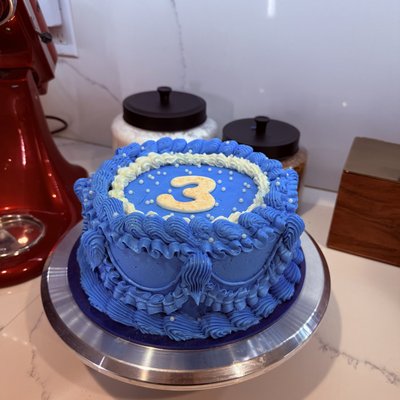 Custom Cakes