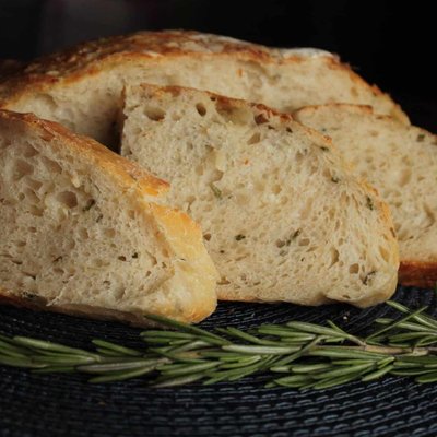 Rosemary + White Cheddar Sourdough