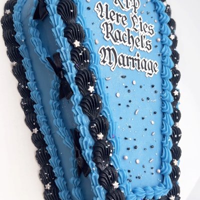 Coffin Cake ⚰️🖤
