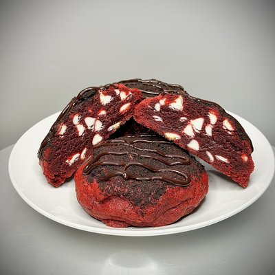 Red Velvet Oreo with Cream Cheese