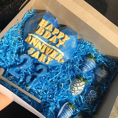 Breakable Heart w/ 6 Berries 