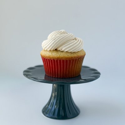 Vanilla with Vanilla Buttercream 