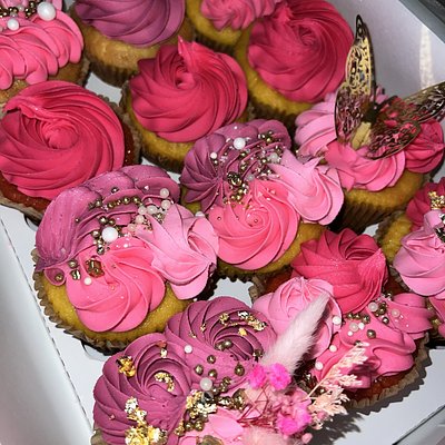 Luxury Cupcakes 