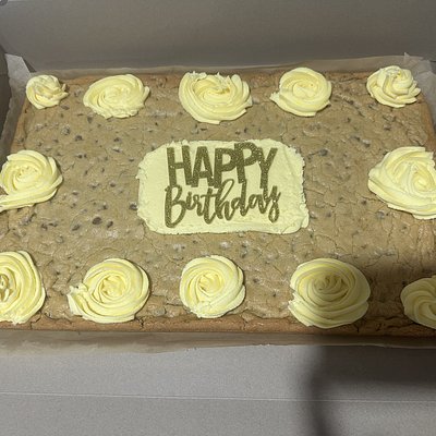 Cookie Cakes (Whipped Icing)