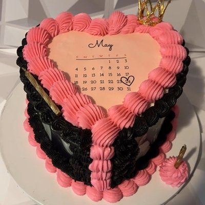 8 Inch Heart Cake With Pictures