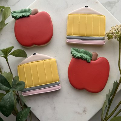 Apple And Pencil Set (6 Cookies)