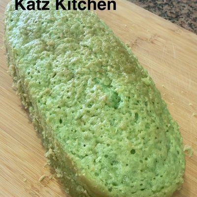 Pandan Honeycomb Cake (Loaf)