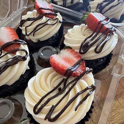 Tuxedo, Strawberry Cheesecake