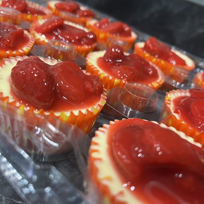 Mini Cheesecakes