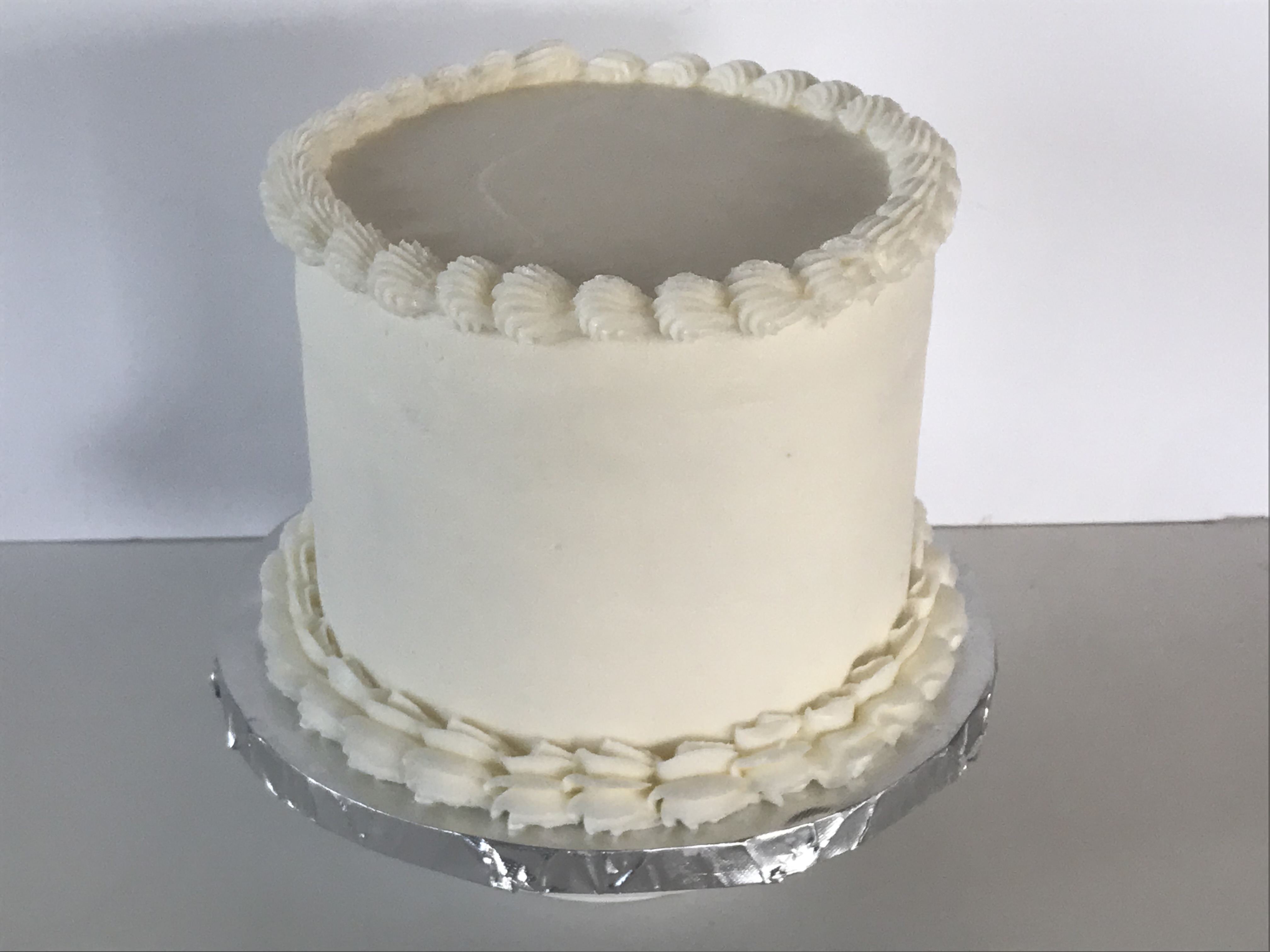 6” - 12” Iced Cake