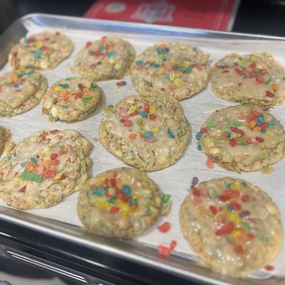 Fruity Pebbles Cookies