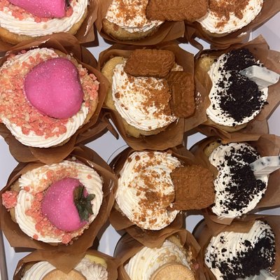 Specialty Cupcakes 