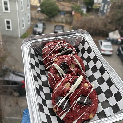 Oreo Red Velvet Cookies 