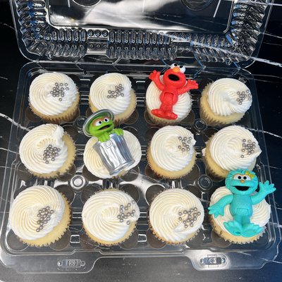 Custom Dozen Of Cupcakes