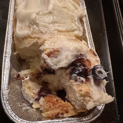 Blueberry Cinnamon Rolls 