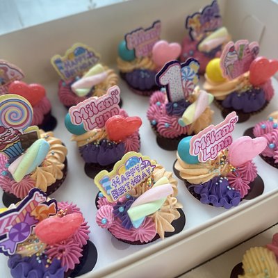 Boxed Cupcakes (one Dozen Per order)