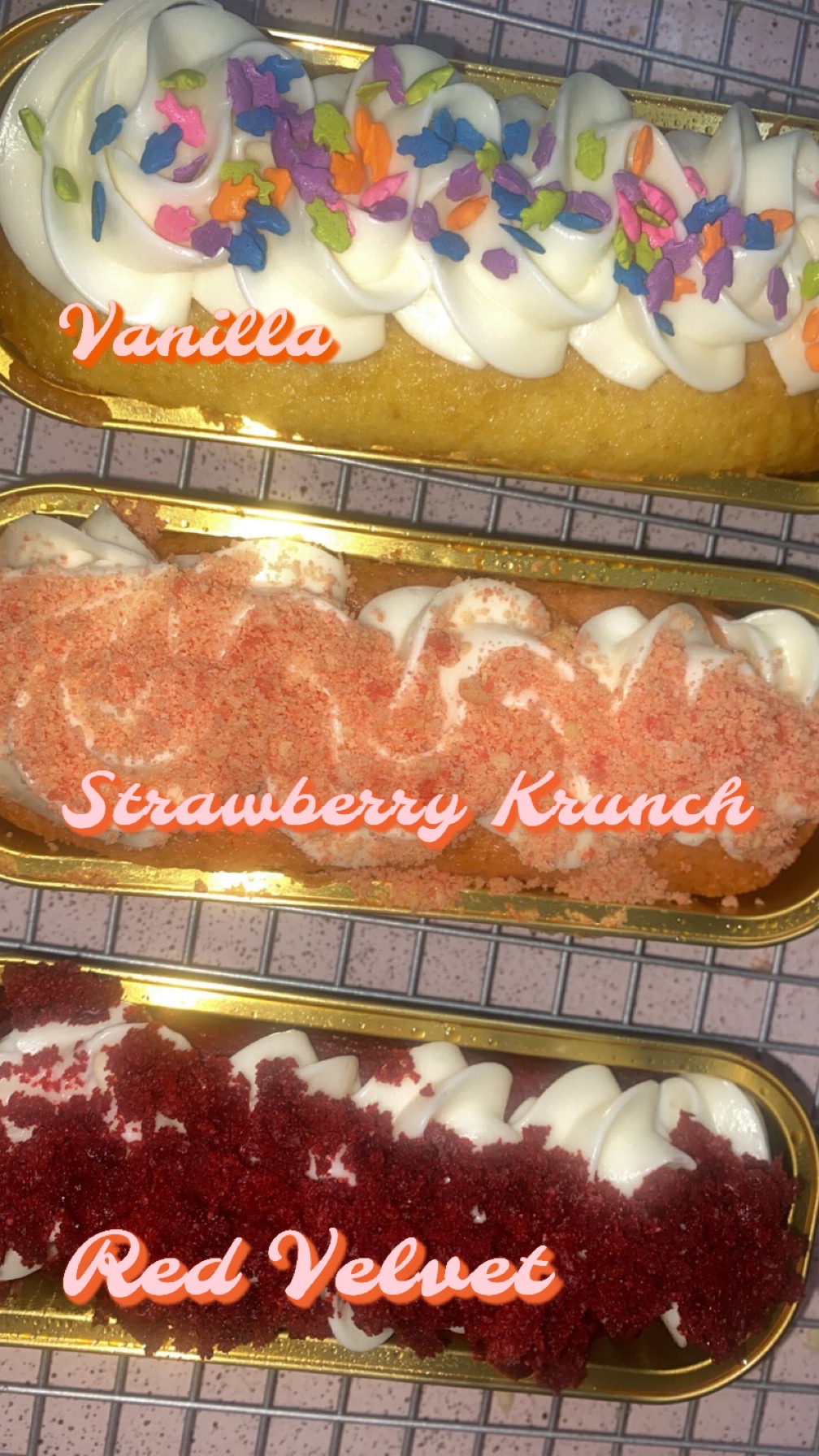 2 Mini Kakes