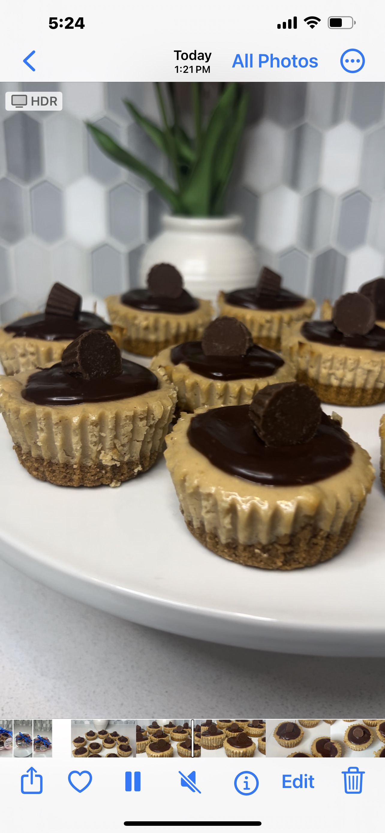 Mini Peanut Butter Cheesecakes