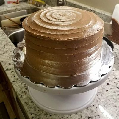 8 Inch Round Carmel Cake