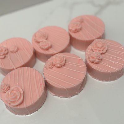 Chocolate Dipped Oreos