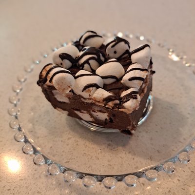 Hot Chocolate Fudge 1/2 Lb 