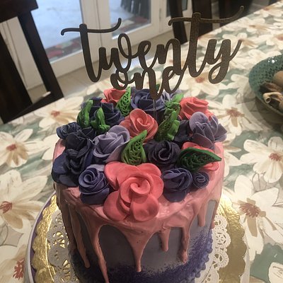 Rose Drip Cake