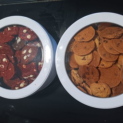 Mini Cookie Tins
